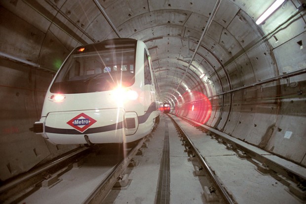 Metro de Madrid asesorará a Porto Alegre en su primera línea de metro