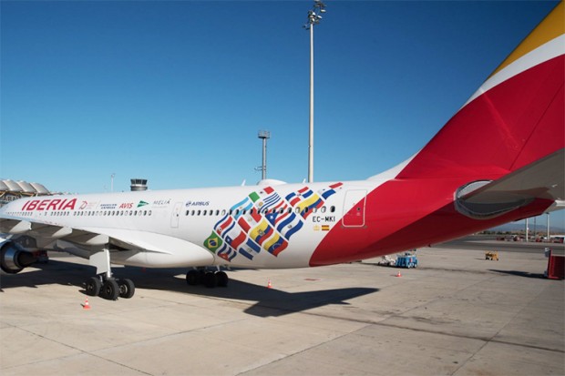 Iberia presenta su avión conmemorativo para Iberoamérica