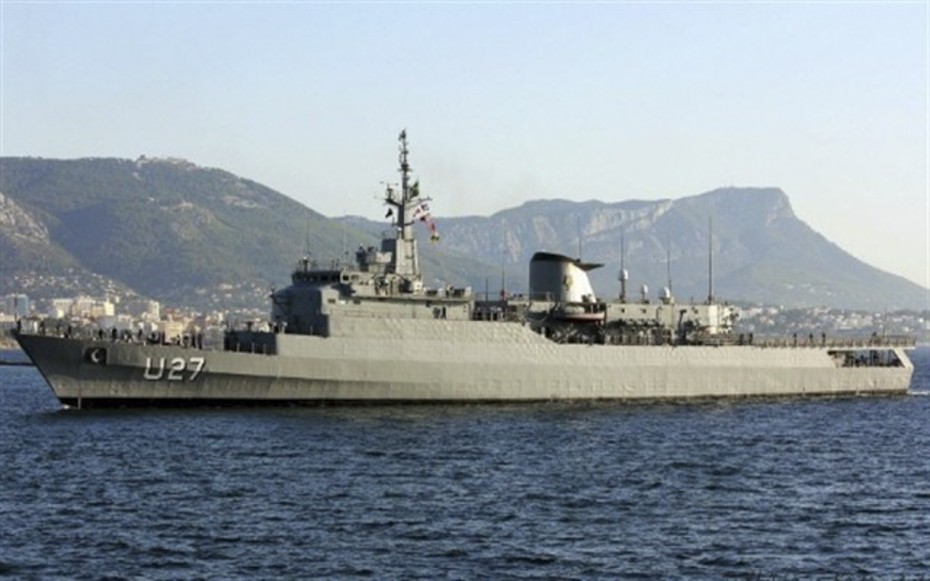 La ciudad de Valencia recibió al buque escuela de la Marina de Brasil 