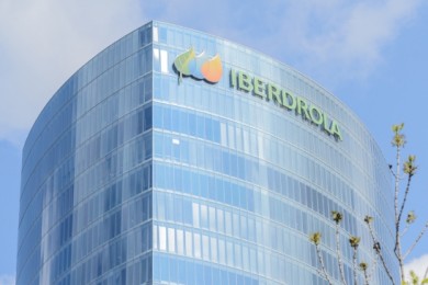 Iberdrola incrementa su inversión un 45% y su beneficio neto un 12% en el primer trimestre