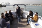 La visita al Puerto de Barcelona se realizó en una embarcación